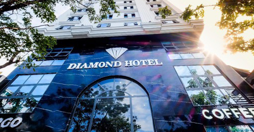 KHÁCH SẠN DIAMOND